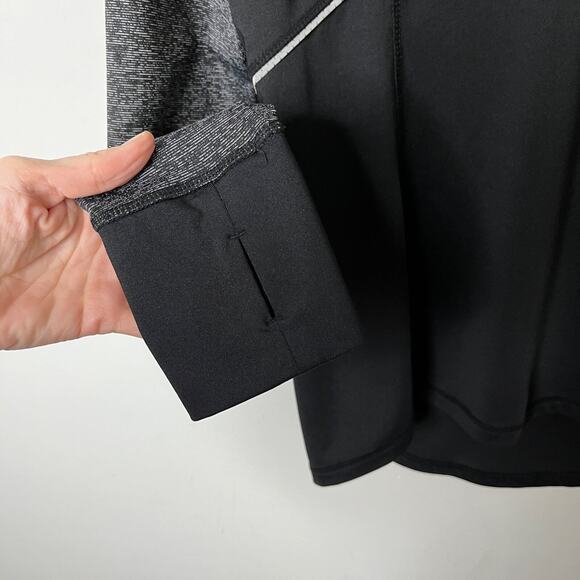 Reebok Women's Athletic Pullover Top M Black & Gray Funnel Cowl Neck Long Sleeve - Picture 6 of 10